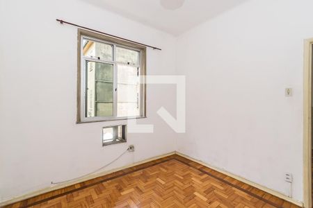 Quarto 1 de apartamento para alugar com 2 quartos, 67m² em Olaria, Rio de Janeiro