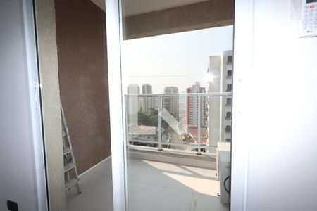 Varanda de apartamento para alugar com 2 quartos, 52m² em Jardim Avelino, São Paulo