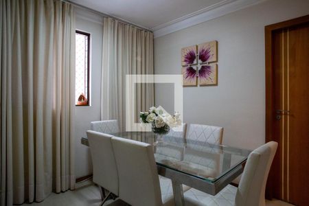 Sala de apartamento para alugar com 3 quartos, 105m² em Sagrada Família, Belo Horizonte