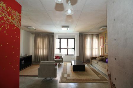 Sala de apartamento à venda com 1 quarto, 70m² em Vila Suzana, São Paulo