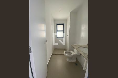 Banheiro de apartamento à venda com 2 quartos, 63m² em Fazenda Santa Cândida, Campinas