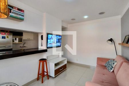 Sala de apartamento à venda com 2 quartos, 60m² em Santa Rosa, Niterói