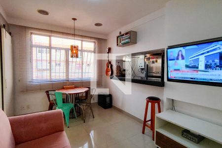 Sala de apartamento à venda com 2 quartos, 60m² em Santa Rosa, Niterói