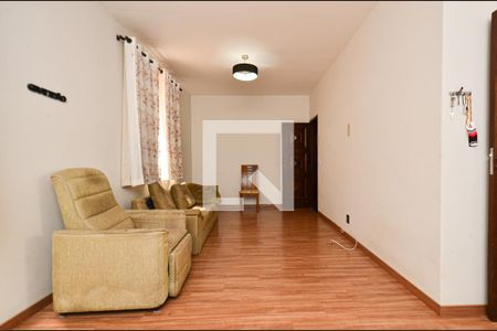 Sala de apartamento para alugar com 3 quartos, 96m² em Santo Antônio, Belo Horizonte