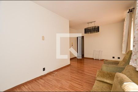 Sala de apartamento para alugar com 3 quartos, 96m² em Santo Antônio, Belo Horizonte