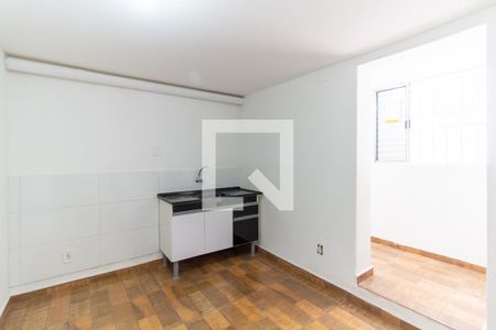 Cozinha de casa para alugar com 1 quarto, 38m² em Perdizes, São Paulo