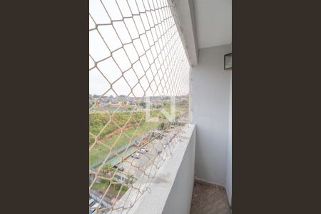 Vista Sala de apartamento para alugar com 2 quartos, 48m² em Jardim Santa Teresinha, São Paulo