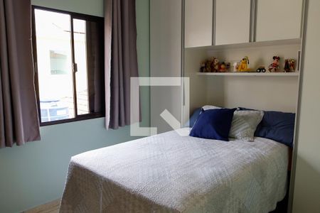 Casa à venda com 198m², 4 quartos e 4 vagas Casa à venda com 198m², 4 quartos e 4 vagasQuarto 2