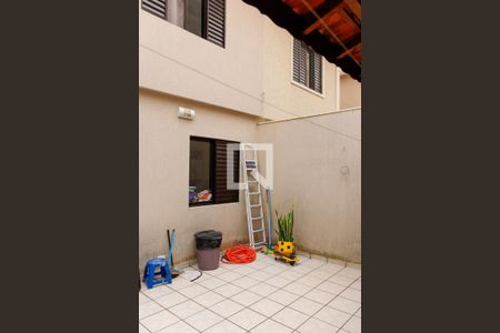 Casa à venda com 198m², 4 quartos e 4 vagas Casa à venda com 198m², 4 quartos e 4 vagasÁrea comum