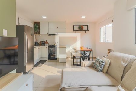 Sala / Cozinha de casa à venda com 2 quartos, 70m² em Jardim Esmeralda, São Paulo