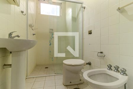 Banheiro de kitnet/studio para alugar com 1 quarto, 44m² em Vila Buarque, São Paulo