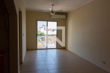 Sala de apartamento à venda com 2 quartos, 75m² em Vila Itapura, Campinas