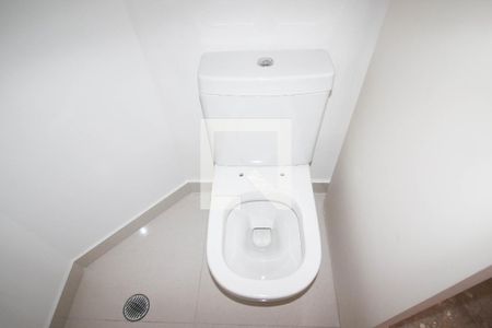 Lavabo de kitnet/studio à venda com 1 quarto, 55m² em Vila Nova Conceição, São Paulo