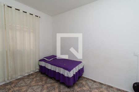 Quarto 3 de casa à venda com 3 quartos, 360m² em Bairro da Glória, Contagem