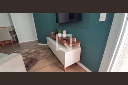 Sala de apartamento para alugar com 2 quartos, 53m² em Padroeira, Osasco