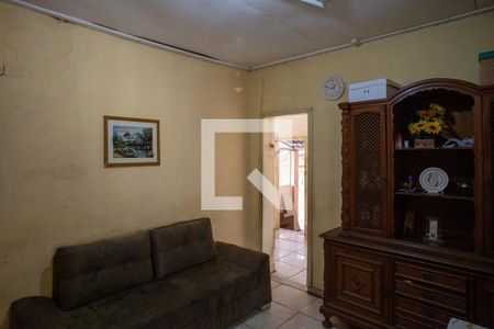 Sala de casa à venda com 4 quartos, 300m² em Pirajá, Belo Horizonte