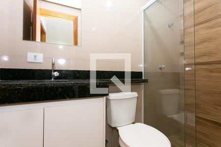 Banheiro de apartamento para alugar com 1 quarto, 30m² em Vila Moreira, São Paulo