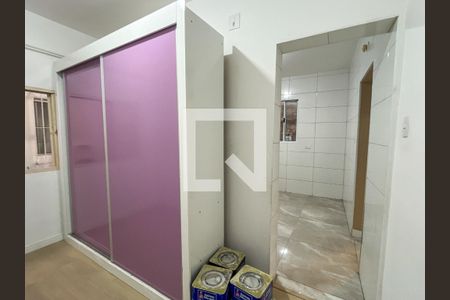 Quarto 2 de casa para alugar com 2 quartos, 60m² em Jardim do Tiro, São Paulo