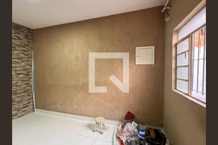 Sala de casa para alugar com 2 quartos, 60m² em Jardim do Tiro, São Paulo