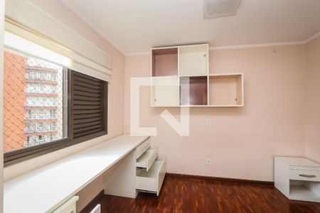 Suíte de apartamento à venda com 2 quartos, 238m² em Vila Suzana, São Paulo