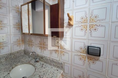 Banheiro  de apartamento para alugar com 1 quarto, 54m² em Jardim Nova Europa, Campinas