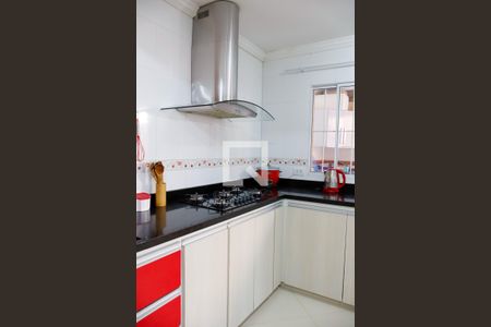 Casa à venda com 217m², 3 quartos e 2 vagas Casa à venda com 217m², 3 quartos e 2 vagasCozinha