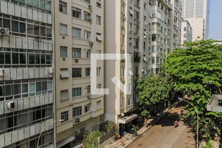 Vista da Sala de apartamento para alugar com 2 quartos, 80m² em Leme, Rio de Janeiro