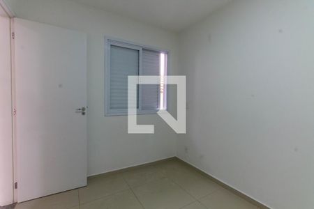 Quarto 2 de apartamento à venda com 2 quartos, 40m² em Guaiauna, São Paulo