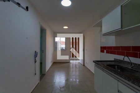 Sala/Cozinha de apartamento para alugar com 2 quartos, 40m² em Guaiauna, São Paulo