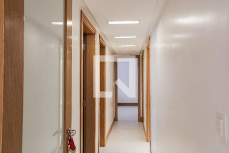 Corredor de apartamento para alugar com 4 quartos, 200m² em Leme, Rio de Janeiro