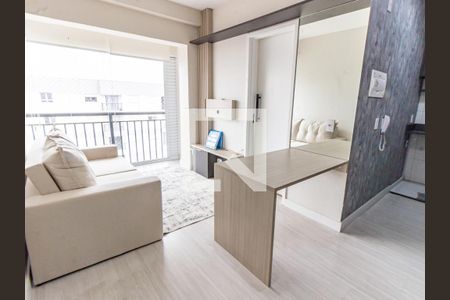 Sala de apartamento para alugar com 2 quartos, 38m² em Vila Invernada, São Paulo