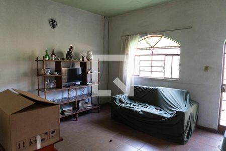 Sala de casa à venda com 5 quartos, 360m² em São Joaquim, Contagem