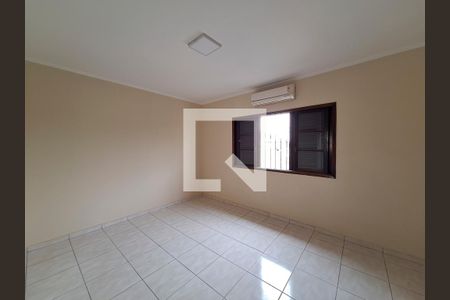 Quarto 1 de casa à venda com 3 quartos, 180m² em Vila Basileia, São Paulo