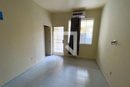 Sala de casa para alugar com 2 quartos, 80m² em Parque Lafaiete, Duque de Caxias