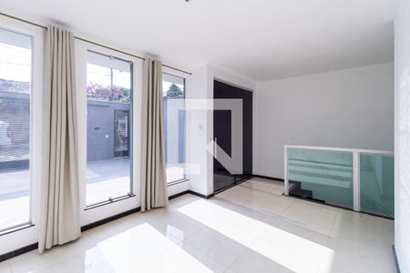 Sala 1 de casa à venda com 3 quartos, 170m² em Santa Amelia, Belo Horizonte