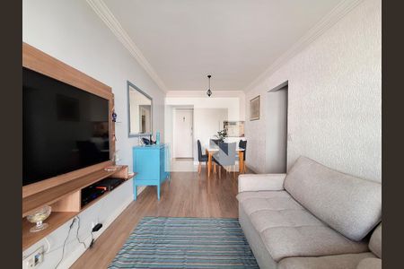 Sala de apartamento à venda com 3 quartos, 70m² em Santa Teresinha, São Paulo