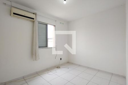 Quarto 2 de apartamento para alugar com 2 quartos, 47m² em Quietude, Praia Grande