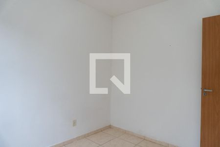 quarto 1 de apartamento para alugar com 2 quartos, 44m² em Chacaras Reunidas Santa Terezinha, Contagem