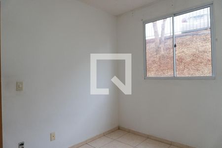 quarto 1 de apartamento para alugar com 2 quartos, 44m² em Chacaras Reunidas Santa Terezinha, Contagem