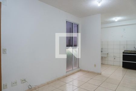 sala de apartamento para alugar com 2 quartos, 44m² em Chacaras Reunidas Santa Terezinha, Contagem