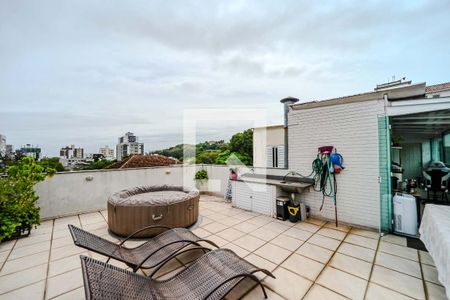 Apartamento à venda com 225m², 2 quartos e sem vaga Apartamento à venda com 225m², 2 quartos e sem vagaCobertura