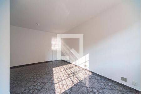 Sala de apartamento para alugar com 2 quartos, 63m² em Jardim Santo André, Santo André