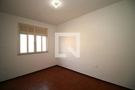 Quarto 1 de apartamento para alugar com 2 quartos, 60m² em Inhaúma, Rio de Janeiro