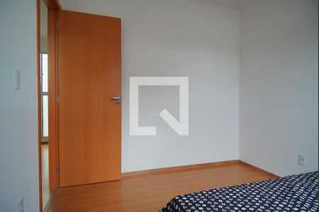 Quarto 2 de apartamento à venda com 2 quartos, 41m² em Rubem Berta, Porto Alegre