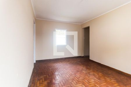 Sala de casa para alugar com 2 quartos, 74m² em Vila Júlia, Poá