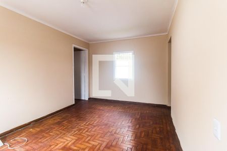 Sala de casa para alugar com 2 quartos, 74m² em Vila Júlia, Poá