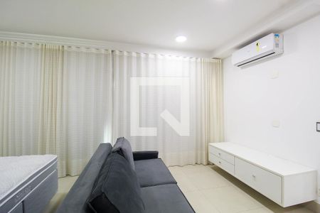 Sala/Quarto de apartamento para alugar com 1 quarto, 55m² em Vila Regente Feijó, São Paulo