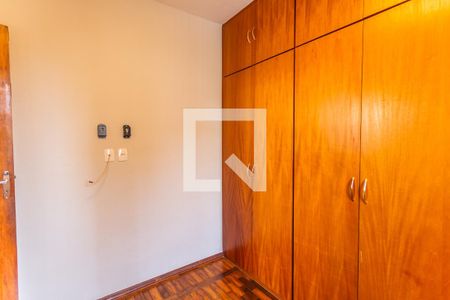 Quarto 1 de casa para alugar com 2 quartos, 250m² em Floresta, Belo Horizonte