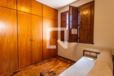 Quarto 1 de casa para alugar com 2 quartos, 250m² em Floresta, Belo Horizonte