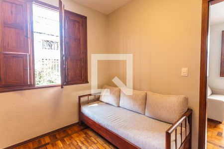 Quarto 1 de casa para alugar com 2 quartos, 250m² em Floresta, Belo Horizonte